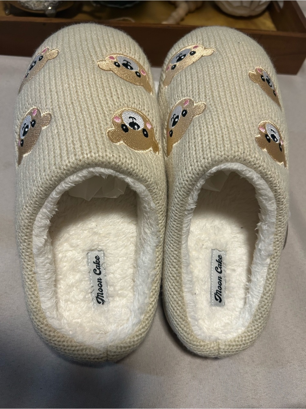Women's Cream Bear Slip-On Memory Foam Slippers - Picture 2 of 3